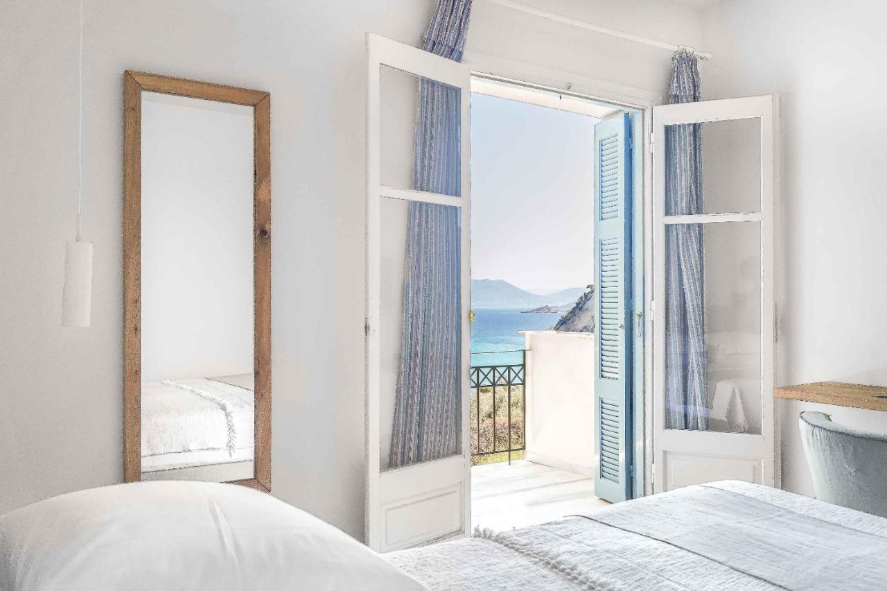 Armonia Bay Hotel Kokkari Ngoại thất bức ảnh